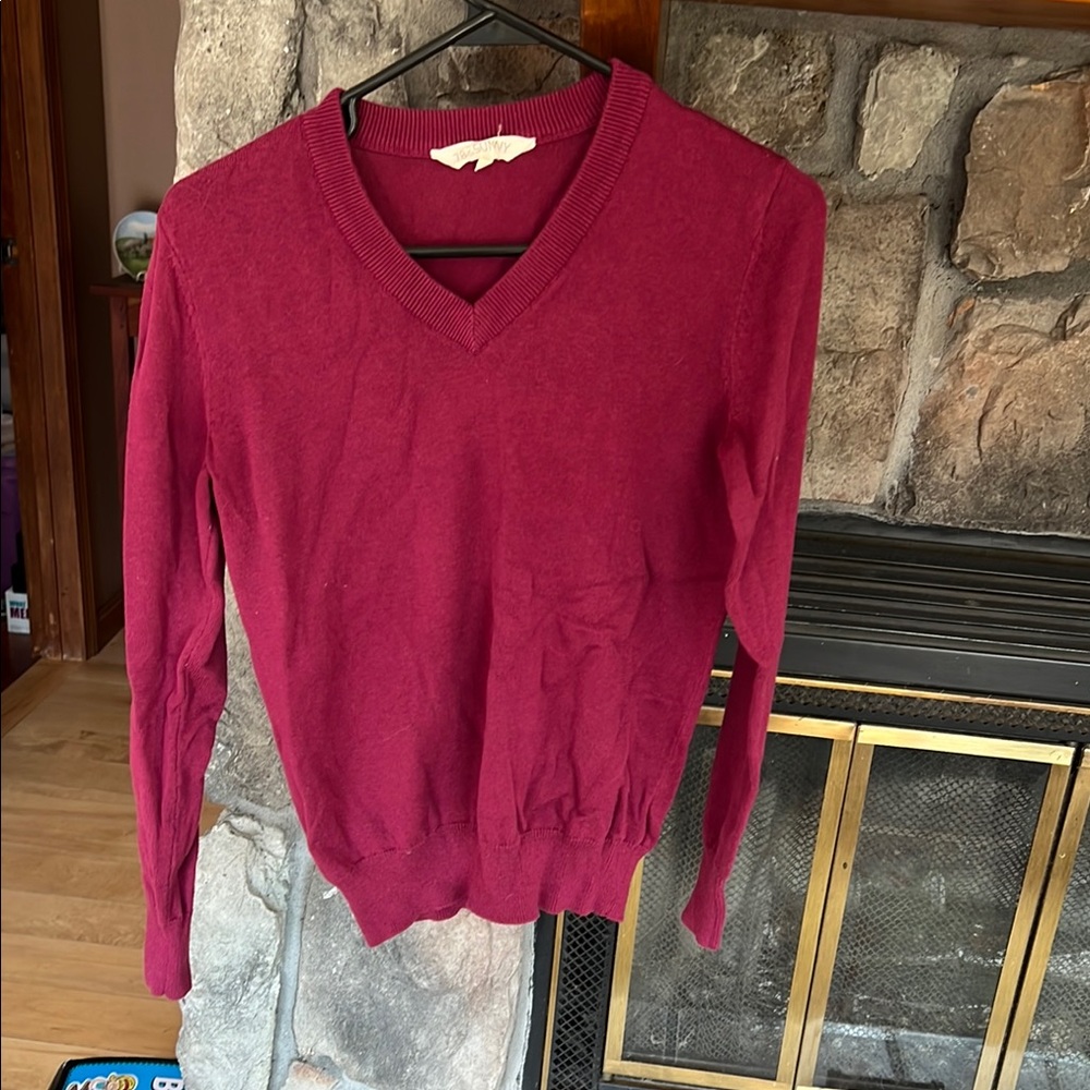 Classic Red V-Neck Sweater with Long Sleeves
